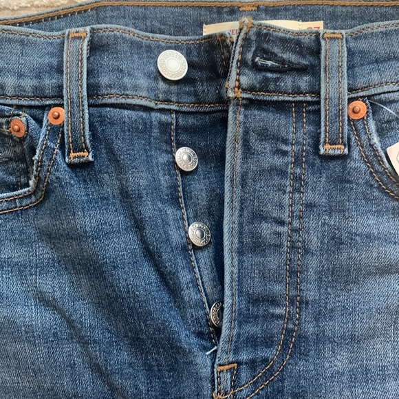 Levi wedgie skinny jeans - Picture 2 of 6